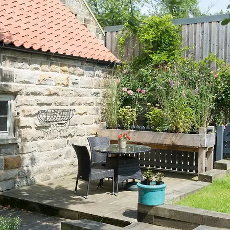 Mr Ralphs Cottage Whitby Exterior photo